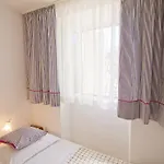 Donika Komiža