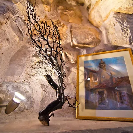 Donika Appartement *