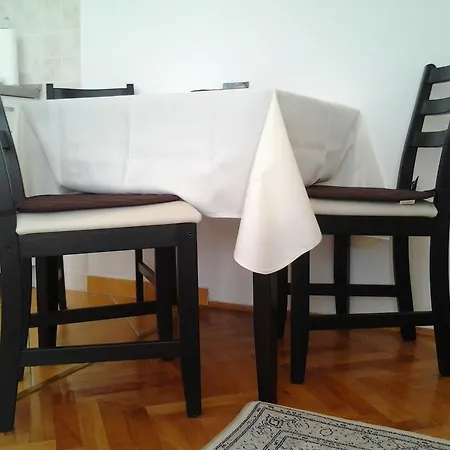 Appartement Donika *